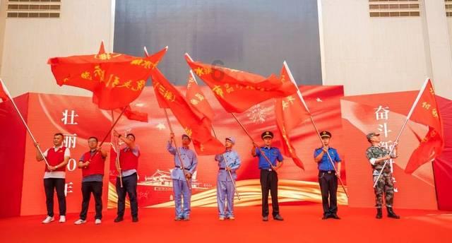 同志们谁能送我一顶圣诞帽?百度知道更新之后大家都有圣诞帽!- 知识问答网页